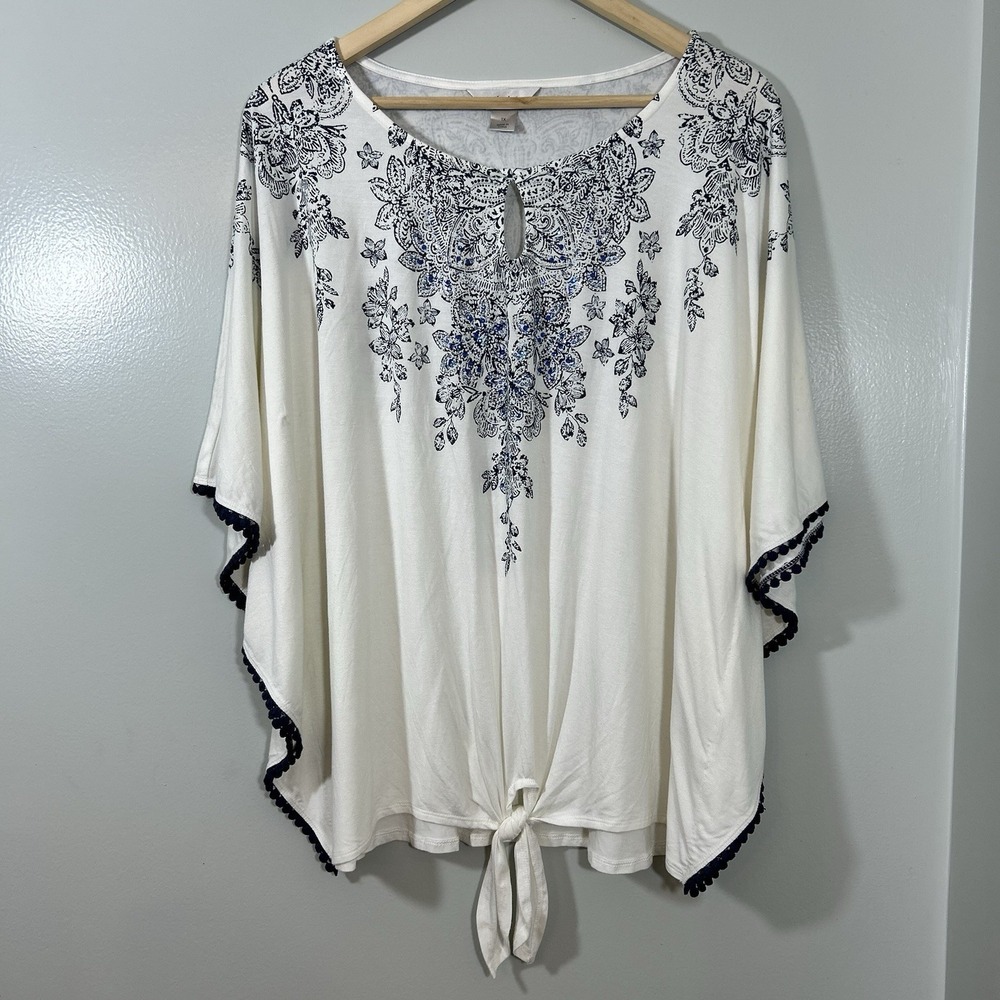 CJ Banks Poncho Style Top Women's 1X White Embroidered Beaded Boho Chic Trim